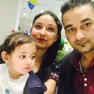 Meet your Posher, Randip